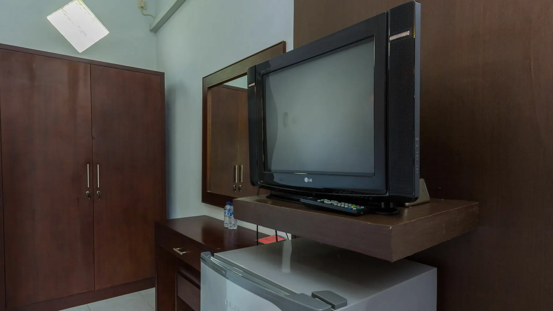 Hotel Reddoorz @ Pendawa Kartika Plaza 2 Kuta Lombok